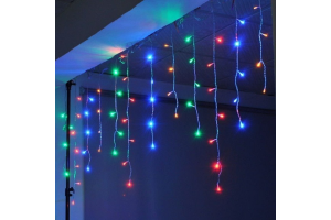 CASCATA PISCA PISCA LED COLORIDA 200L REF-LESD084M-