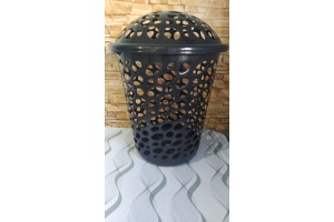 CESTO TELADO C/TAMPA 60 LTS PRETO