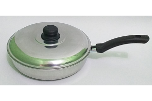 FRIGIDEIRA N°22 COM TAMPA POLIDA