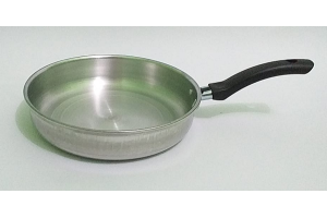 FRIGIDEIRA N°22 SEM TAMPA POLIDA