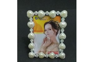 PORTA RETRATO DE PLASTICO DECEORADO 10X15CM REF-ELP8301